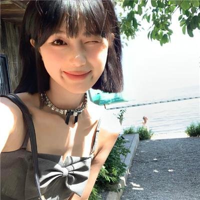 女仁医